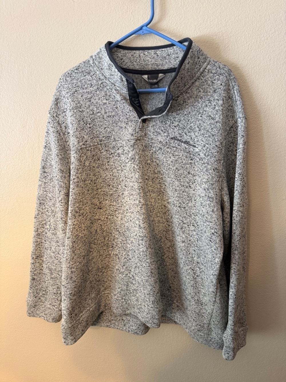 Eddie Bauer Men's Heather Gray Quarter-Zip Pullover